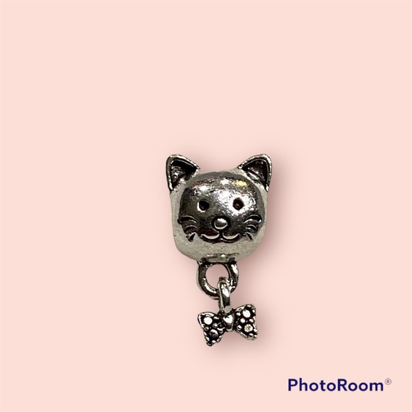 NEW•Silver 925 Cat w/Bow Tie dangle DIY charm - Picture 2 of 7